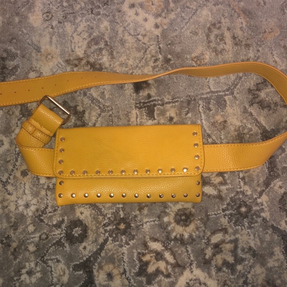 Golden Yellow belt bag - Picture 3 of 4